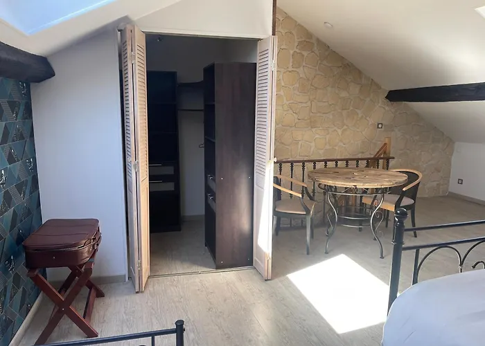 Apartment Les De Le Duplex Avec Vue Sur La Meuse Montherme