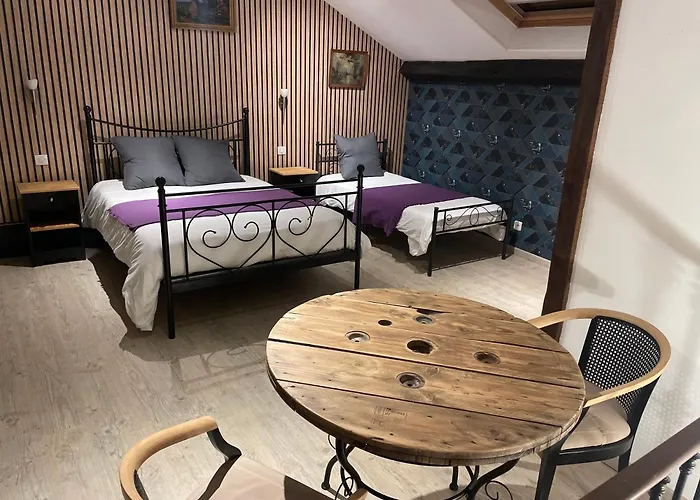 Les De Le Duplex Avec Vue Sur La Meuse Montherme